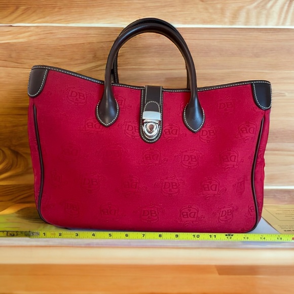 ‼️SOLD‼️ Dooney & Bourke Red and Brown Double Handles Strap & Accessories - Picture 11 of 16